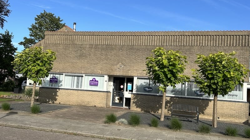 Entree van Podotherapie Reggestreek aan de Reggestraat 99 in Enter